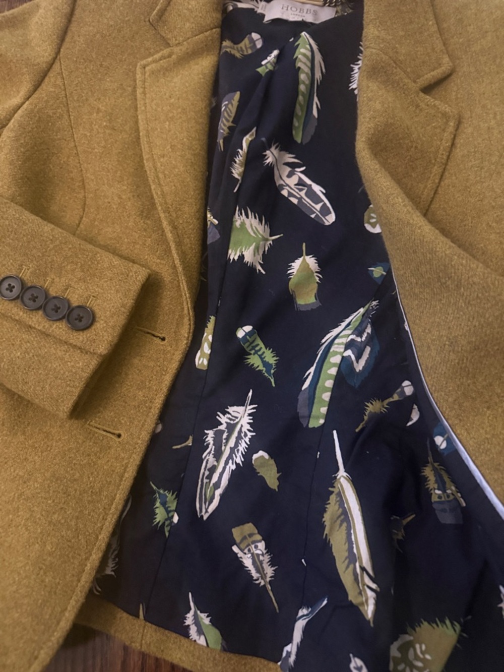 Hobbs London Blake Blazer | US 4 in Chartreuse - Picture 7 of 13
